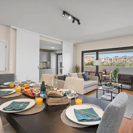 Rooftop Pools & Balcony Haven By Hostwise Pontes de Marchil