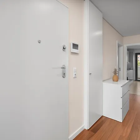 Rooftop Pools & Balcony Haven By Hostwise * Pontes de Marchil